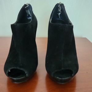 Nine West Black Peep Toe Heels